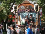 秋恒例の近所のお祭り