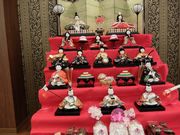 母の施設に飾られたお雛様 （お顔がばれない様に少しぼやかしました？？？）